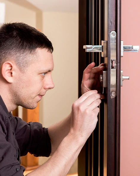 : Professional Locksmith For Commercial And Residential Locksmith Services in Plumas Lake, CA