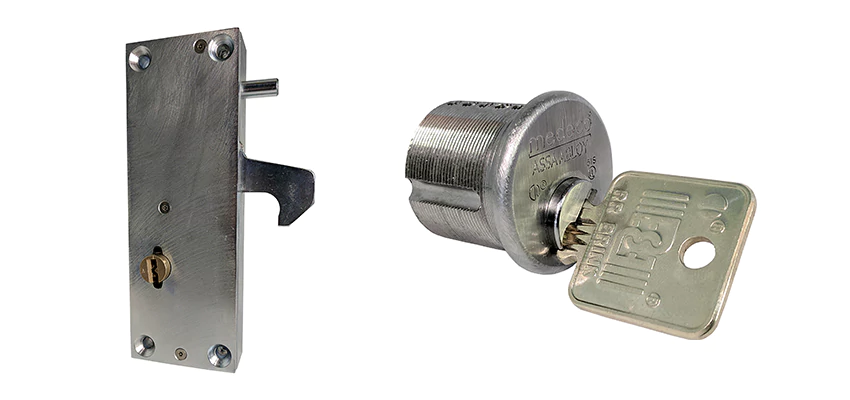 RR Fence Gates Brink Locks Repair in Plumas Lake, California